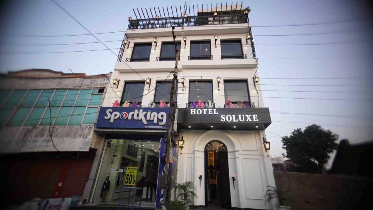 Hotel Soluxe Yamunānagar Exterior photo