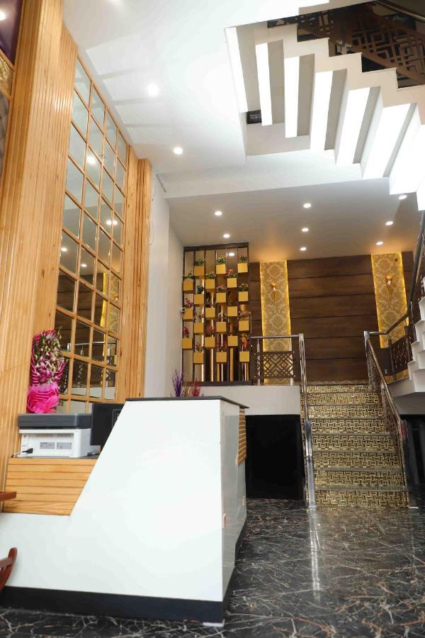 Hotel Soluxe Yamunānagar Exterior photo