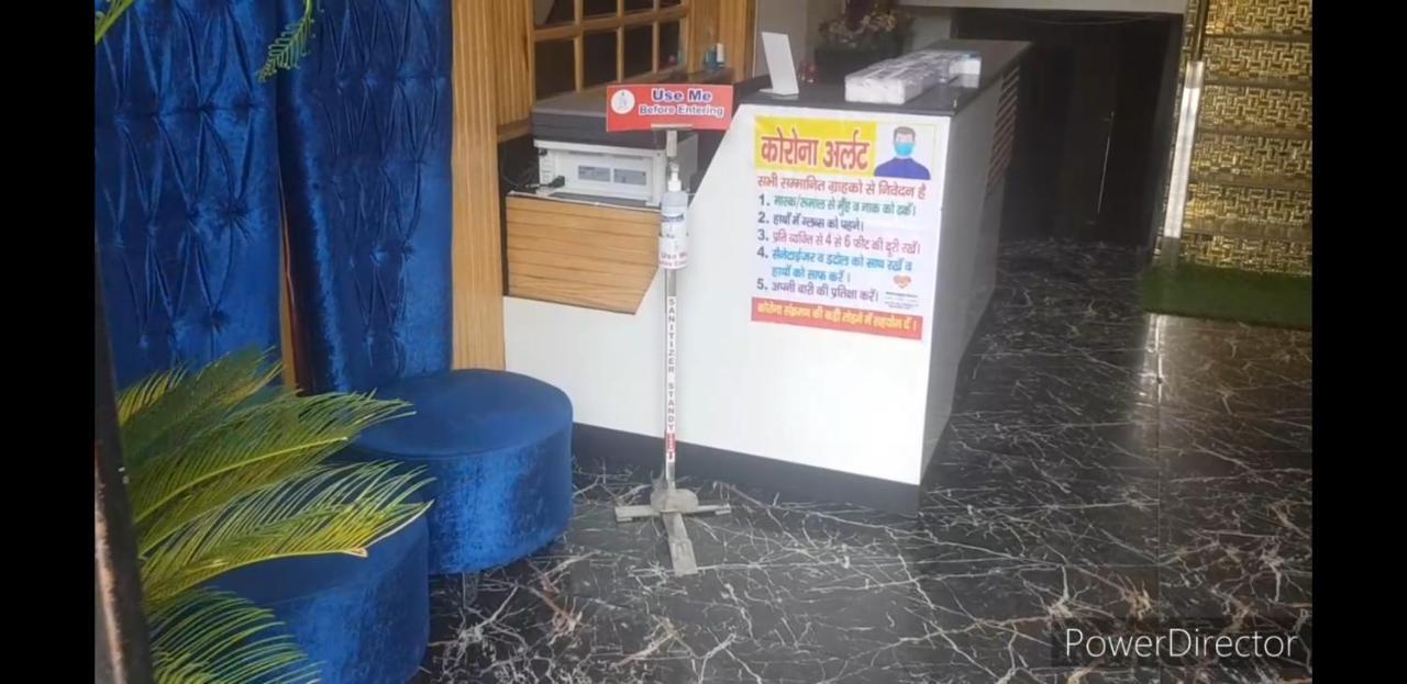 Hotel Soluxe Yamunānagar Exterior photo